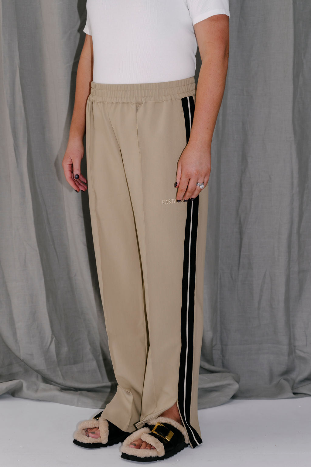 Woven Trackpant - Beige