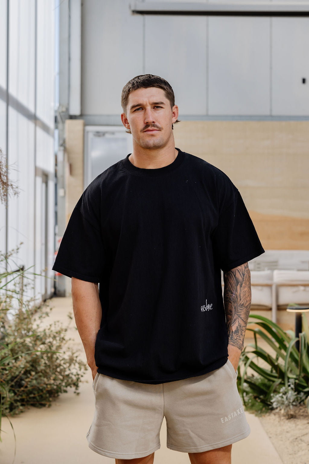 Unisex Short - Dust