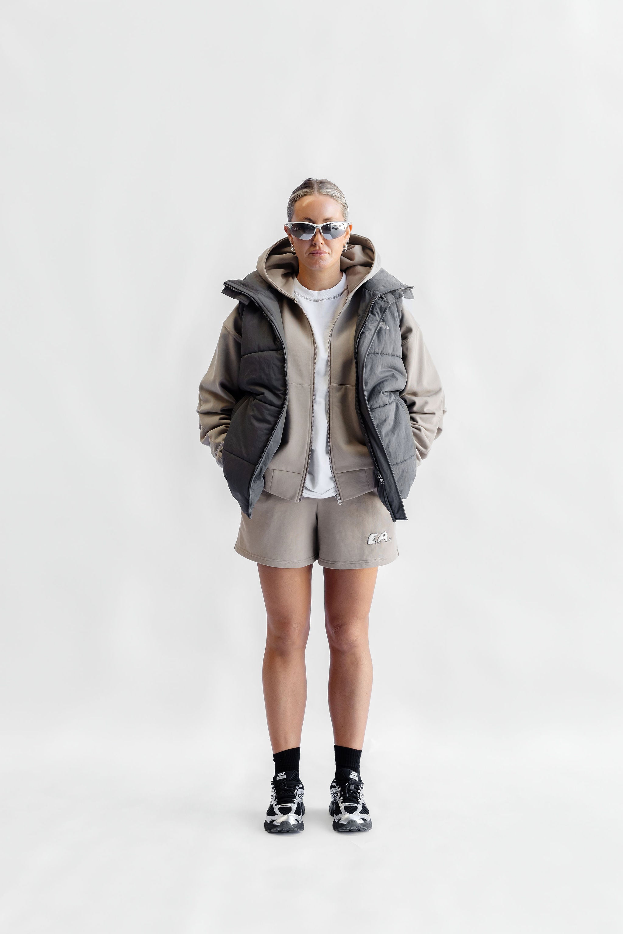 Unisex Short - Taupe