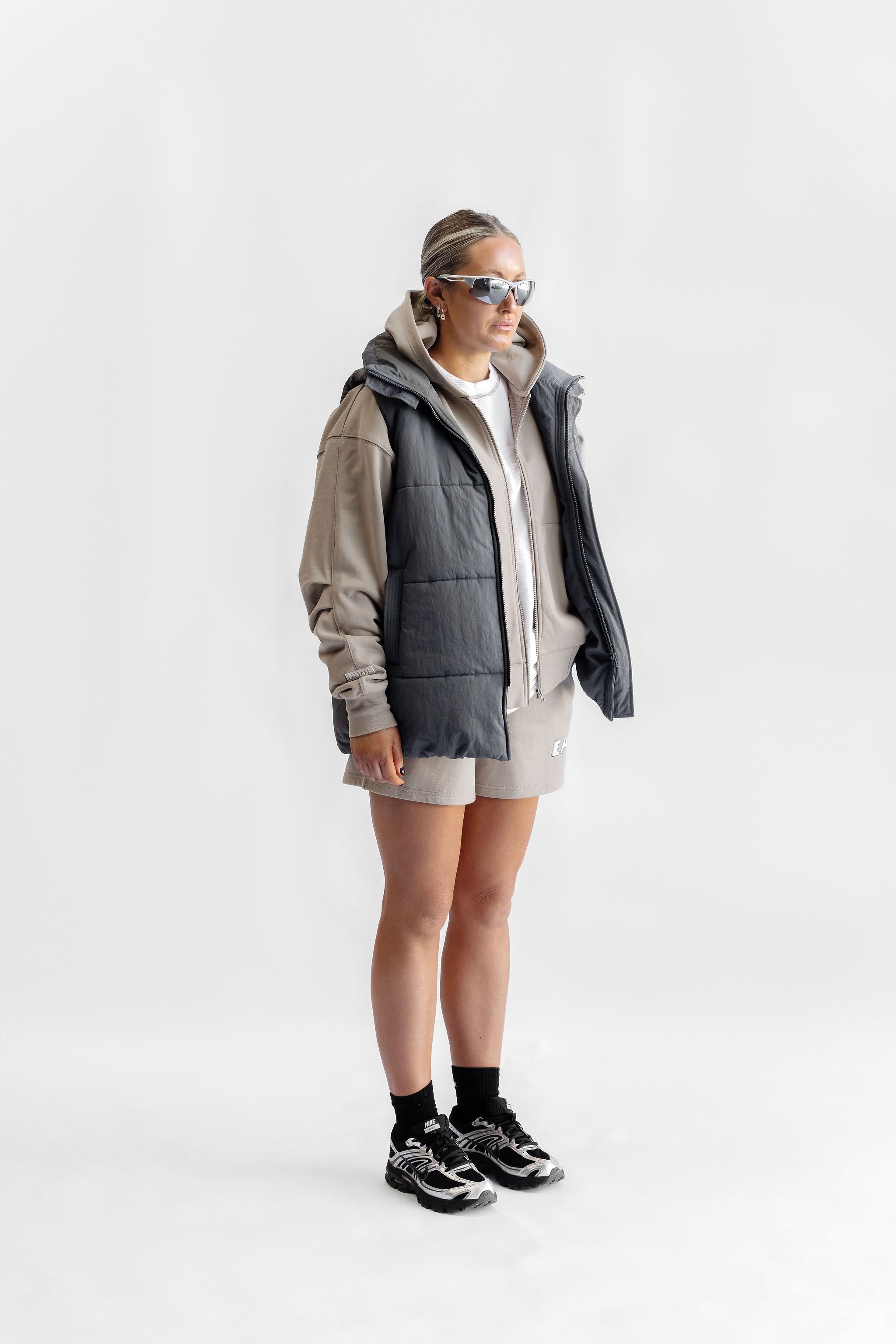 Unisex Short - Taupe