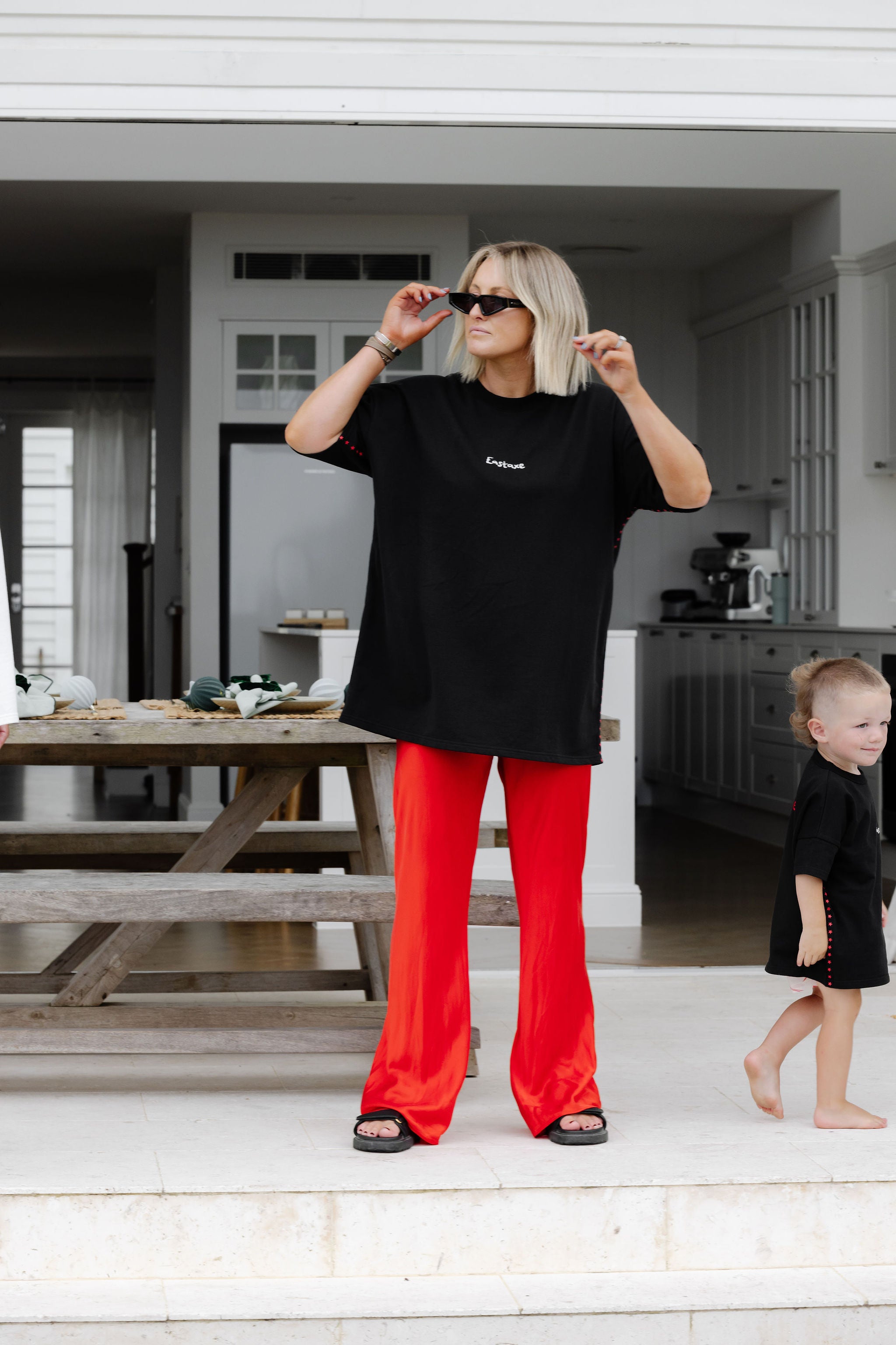 Adults Festive Szn Tee - Black