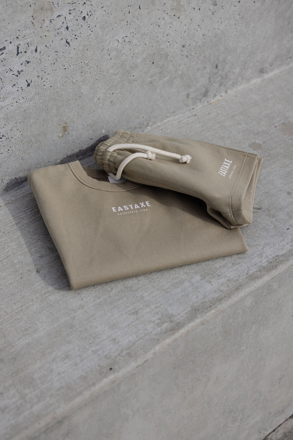 Heavy Box Fit Tee - Sage