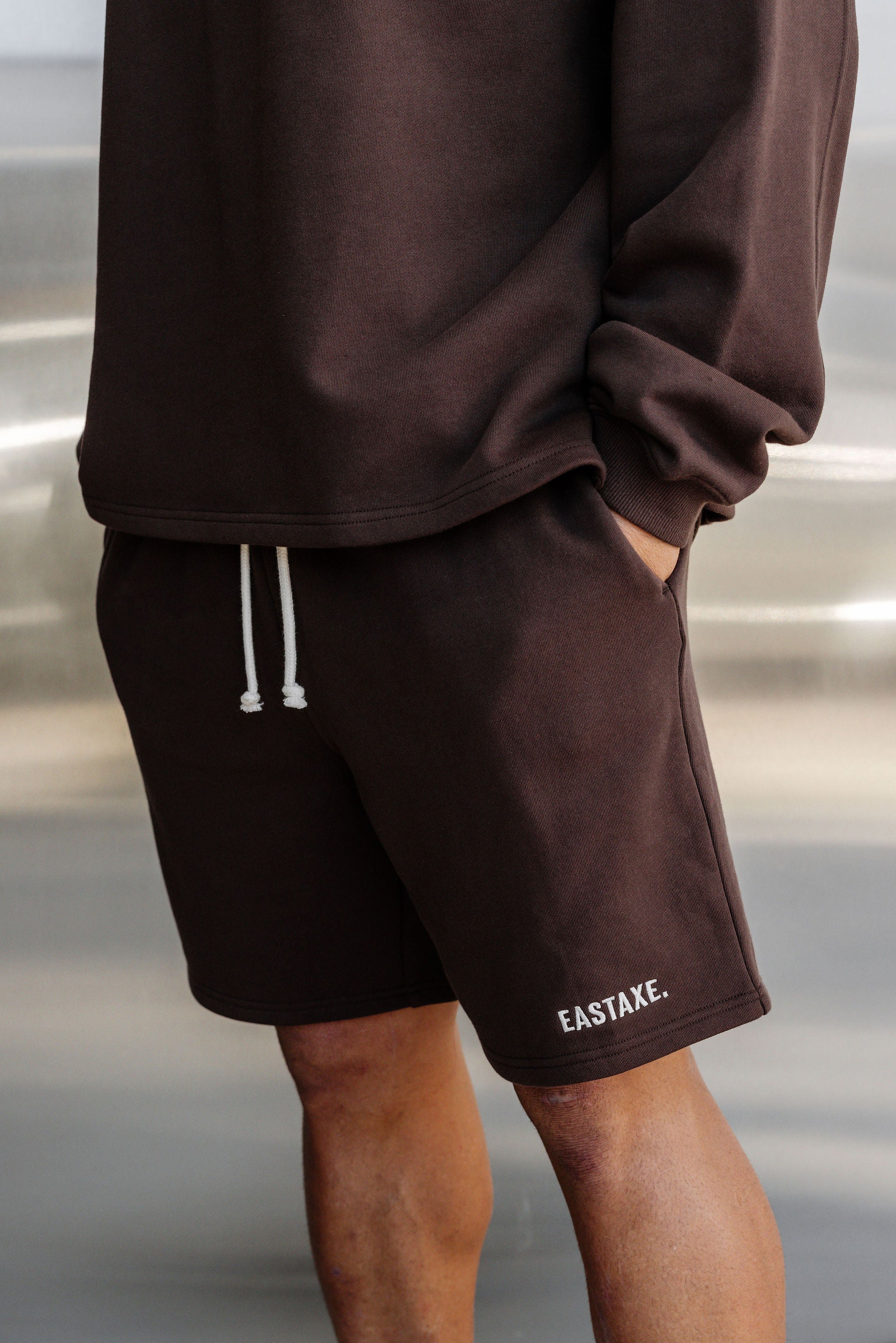 Adults Studio Short - Chocolate