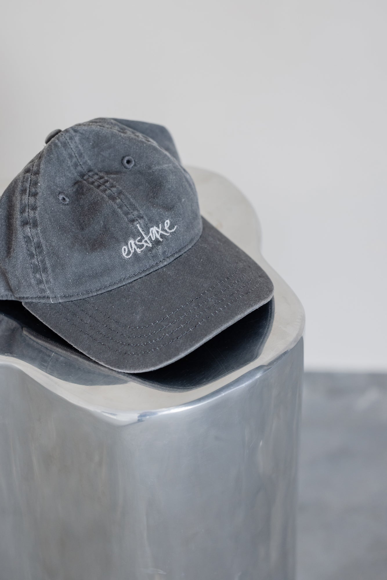 Eastaxe Cap - Washed Grey