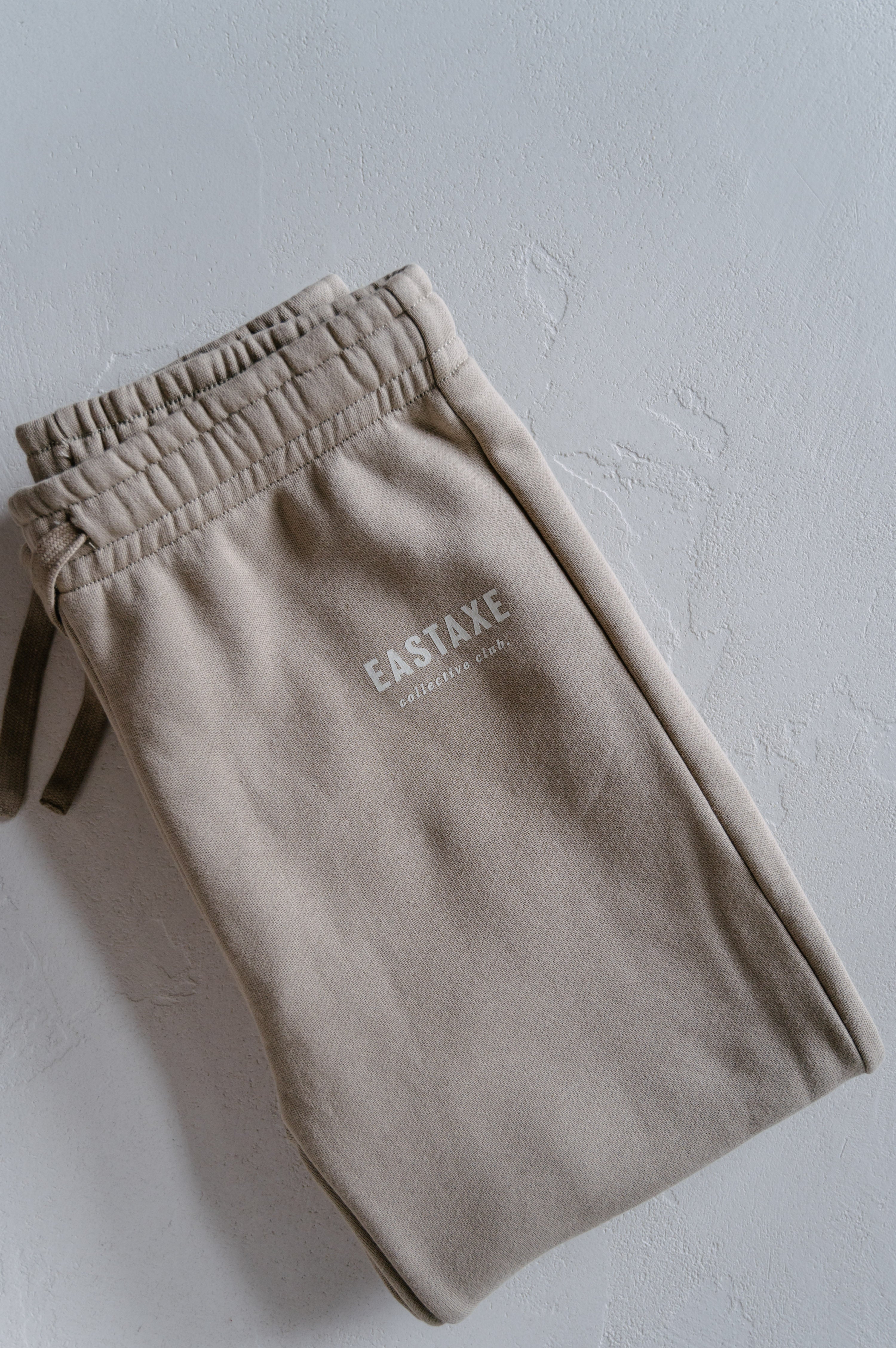 Collective Trackpants - Light Taupe