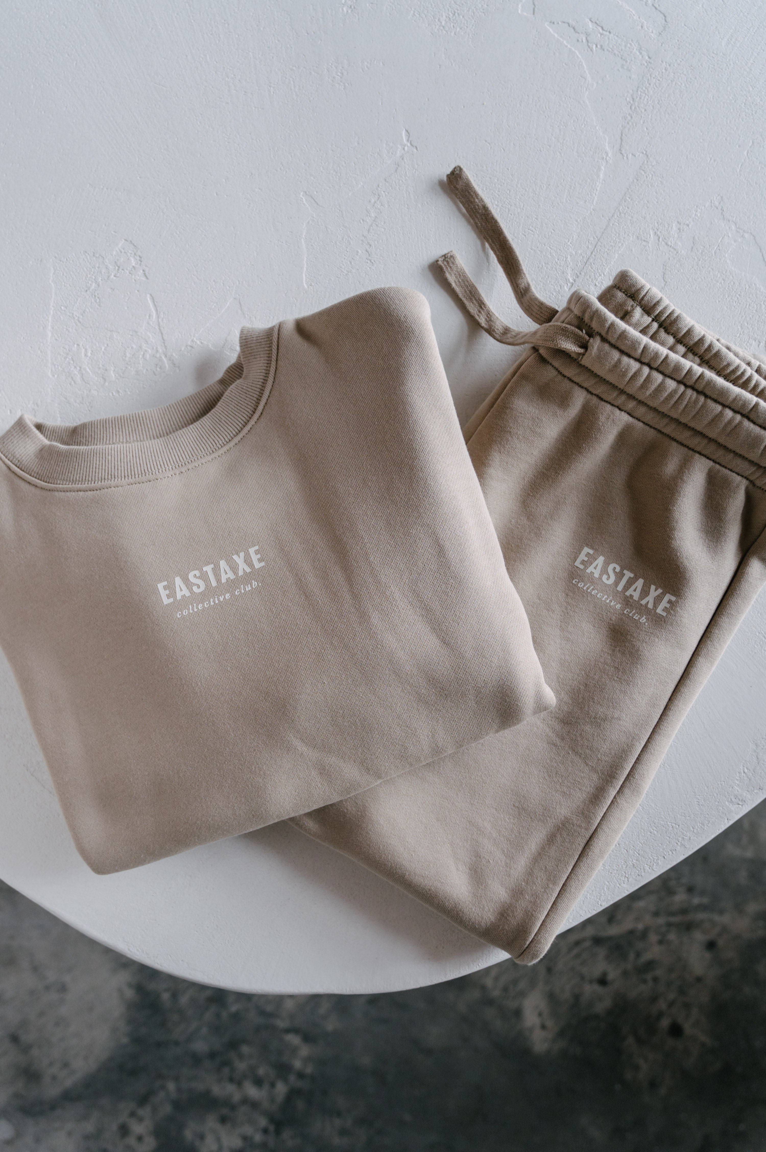 Crewneck - Light Taupe